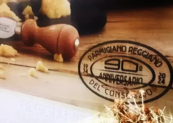 Un viaggio nel gusto: Fidenza Village festeggia i 90 anni del Parmigiano Reggiano